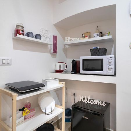 Blueroom - Asso Bari Bagian luar foto
